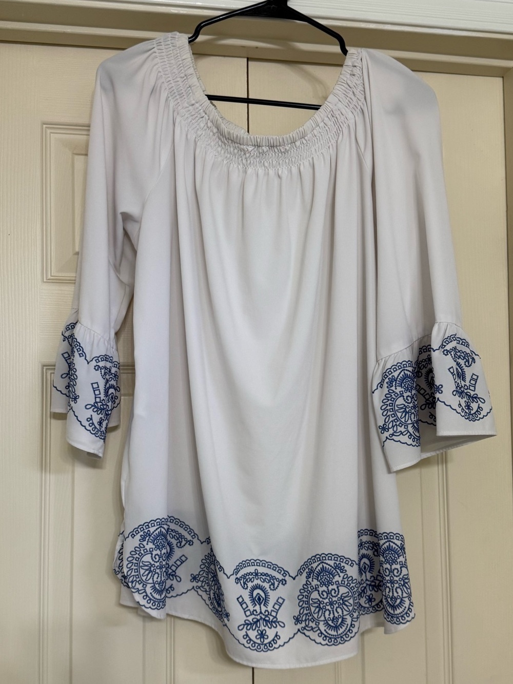 Peter Nygard White Blouse with Blue Embroidered Hem & Cuffs